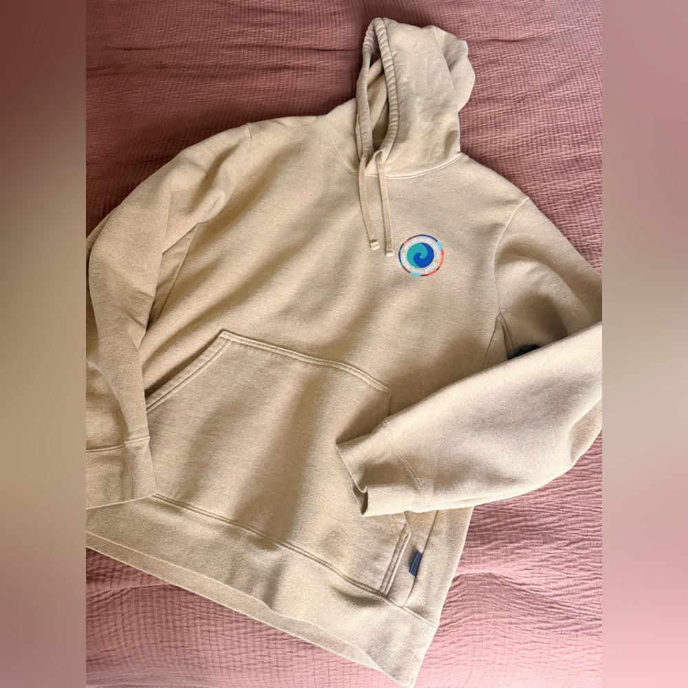 Patagonia 
 Beige Hoodie with Embroidered Logo
Men’s M women’s L